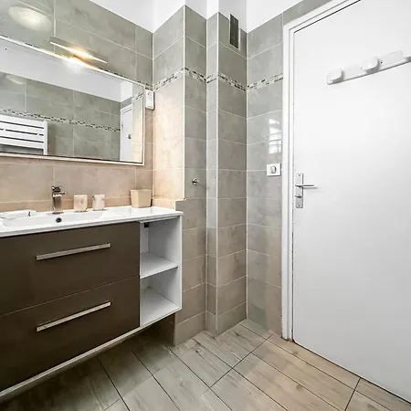 Spacieux A Apartment La Garenne-Colombes